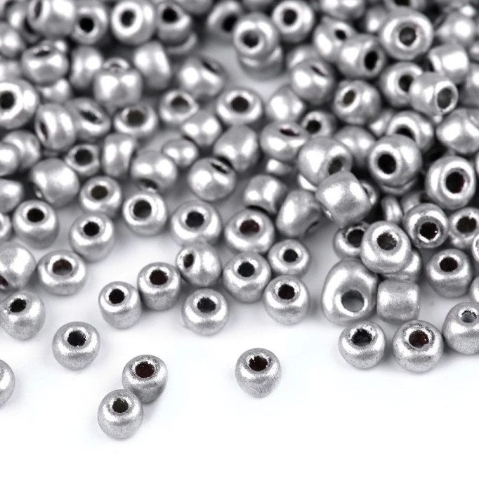 Seed beads 8/0 - 3 mm metallic, opaque (10 grams) - Color: silver