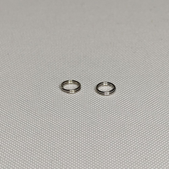 Protikrúžok dvojitý z nerezovej ocele Ø4 mm / Farba: platina (25 ks)