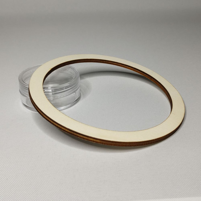 Plywood laser cut ring - diam. 12cm