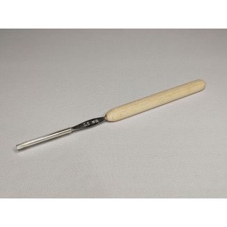 Crochet hook with wooden handle (0.50 mm)