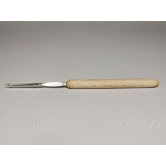 Crochet hook with wooden handle (0.60 mm)